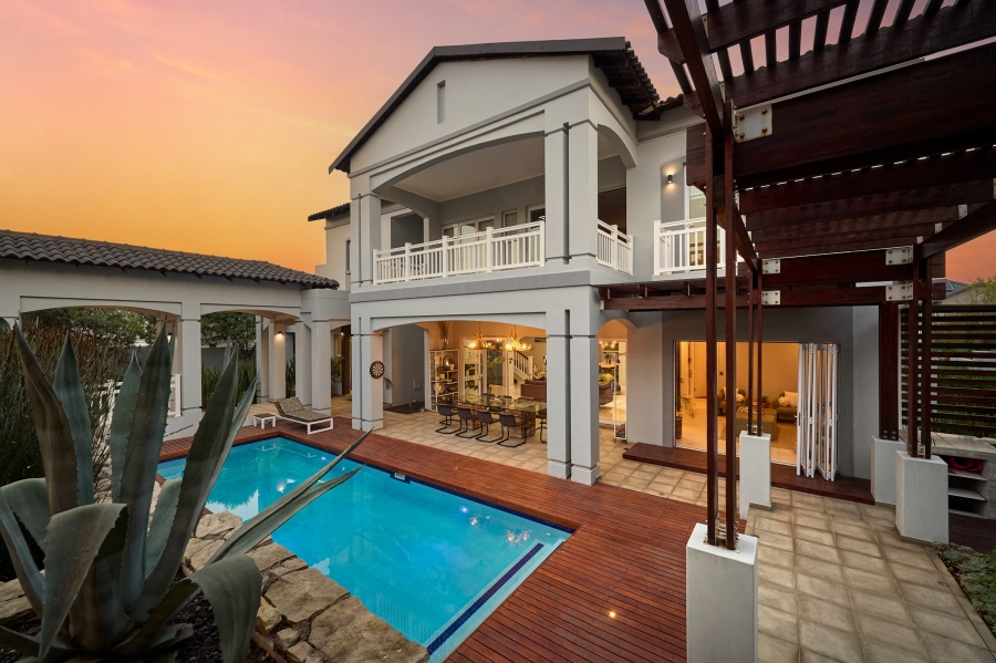 5 Bedroom Property for Sale in Waterfall Country Estate Gauteng