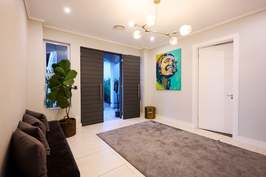 5 Bedroom Property for Sale in Waterfall Country Estate Gauteng