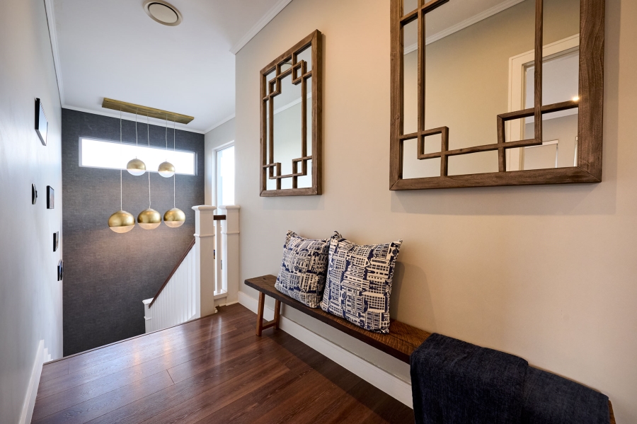 5 Bedroom Property for Sale in Waterfall Country Estate Gauteng
