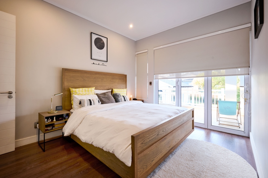 5 Bedroom Property for Sale in Waterfall Country Estate Gauteng