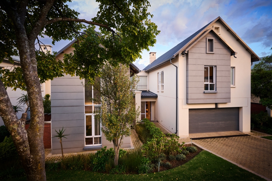 4 Bedroom Property for Sale in Waterfall Country Estate Gauteng