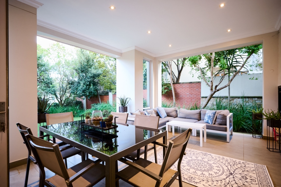 4 Bedroom Property for Sale in Waterfall Country Estate Gauteng
