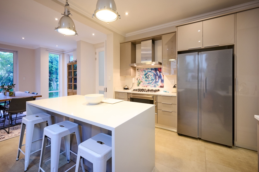 4 Bedroom Property for Sale in Waterfall Country Estate Gauteng
