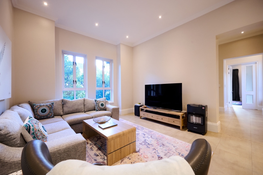 4 Bedroom Property for Sale in Waterfall Country Estate Gauteng