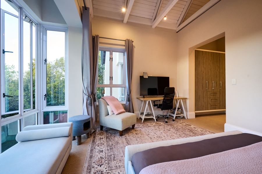4 Bedroom Property for Sale in Waterfall Country Estate Gauteng