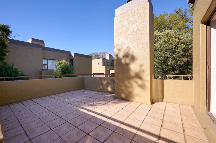 2 Bedroom Property for Sale in Halfway Gardens Gauteng
