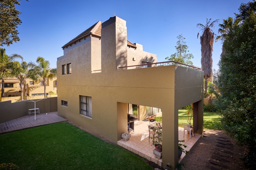 2 Bedroom Property for Sale in Halfway Gardens Gauteng