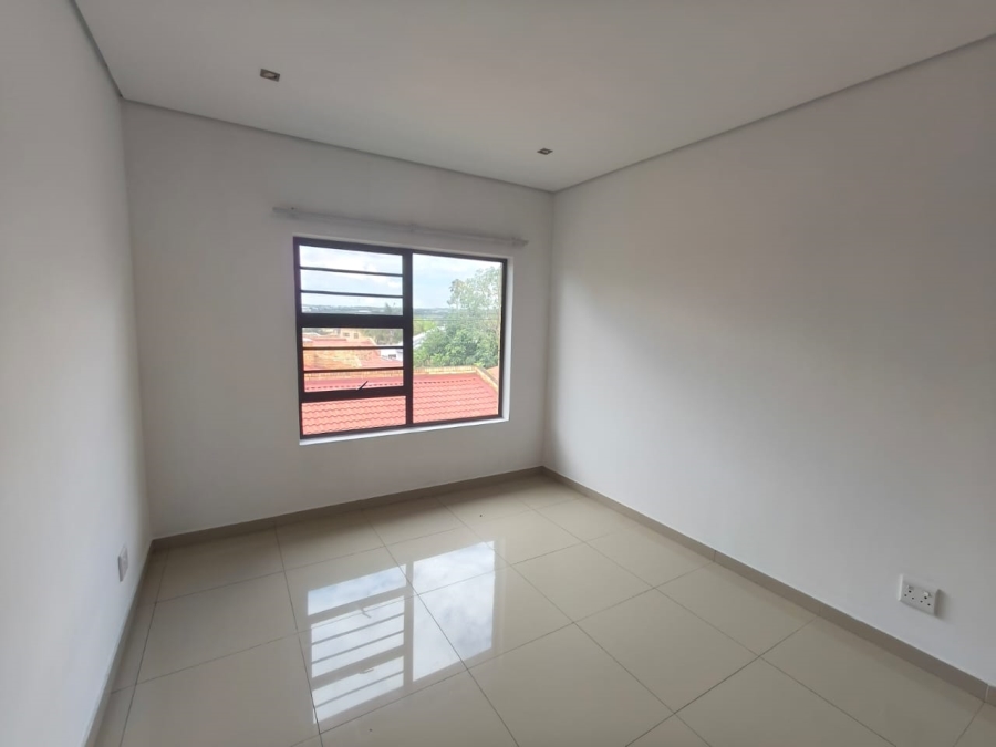 16 Bedroom Property for Sale in Marlboro Gardens Gauteng