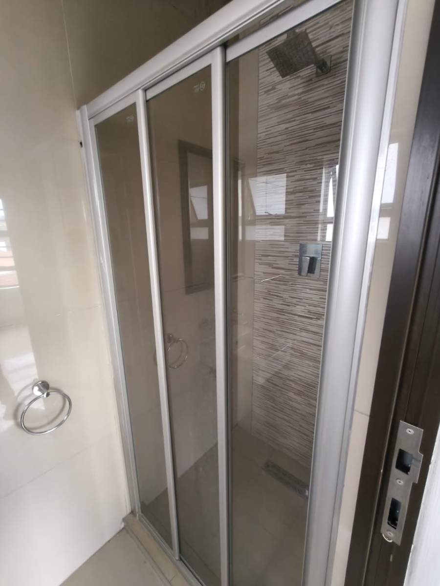 16 Bedroom Property for Sale in Marlboro Gardens Gauteng