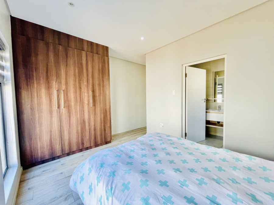 4 Bedroom Property for Sale in Crowthorne AH Gauteng