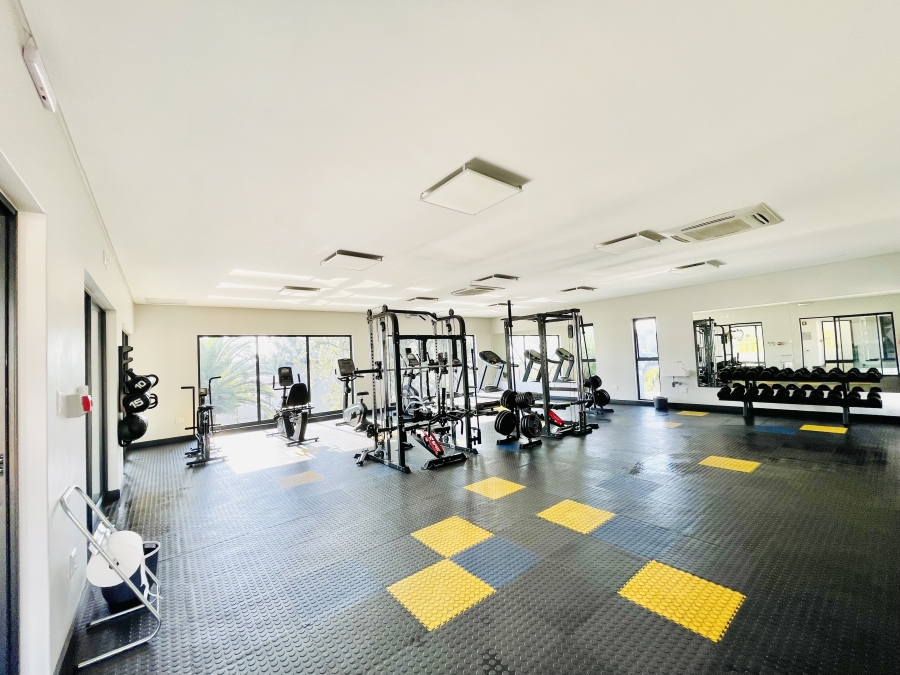 4 Bedroom Property for Sale in Crowthorne AH Gauteng