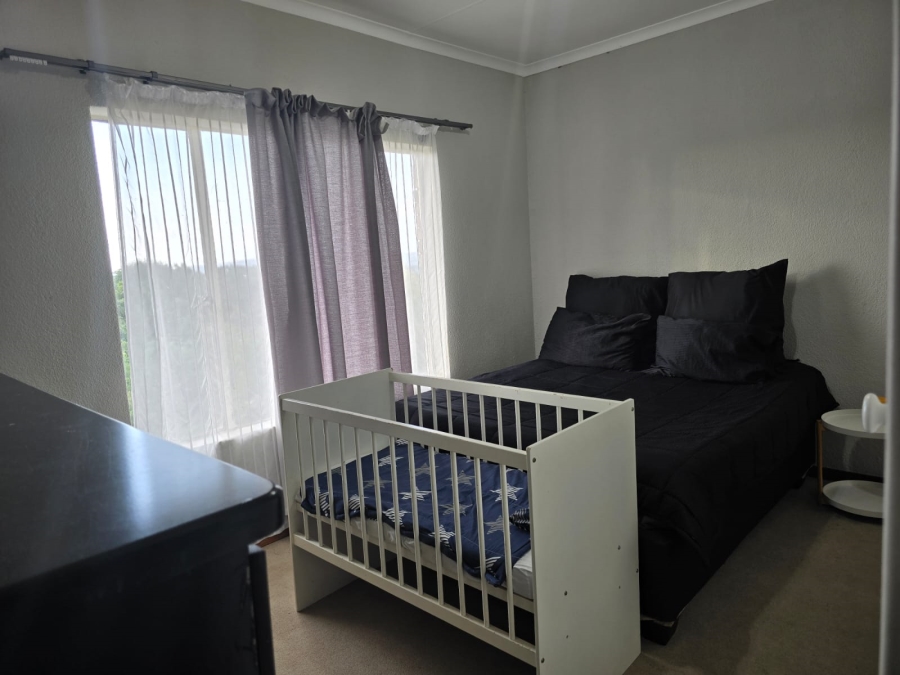 2 Bedroom Property for Sale in La Montagne Gauteng
