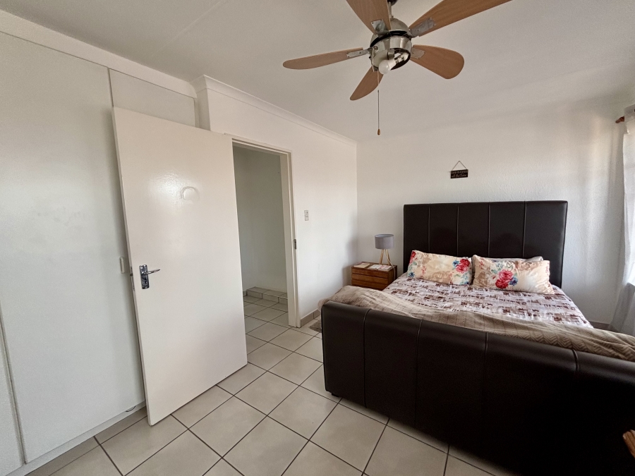 2 Bedroom Property for Sale in Weltevreden Park Gauteng