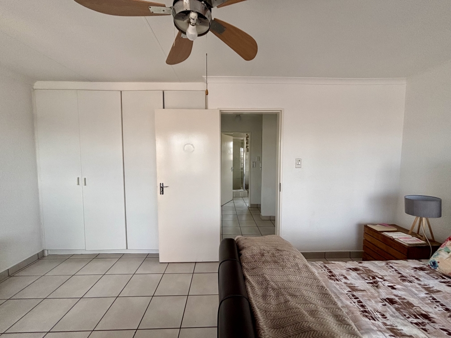 2 Bedroom Property for Sale in Weltevreden Park Gauteng