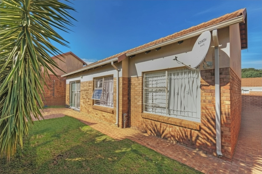 3 Bedroom Property for Sale in Kyalami Hills Gauteng