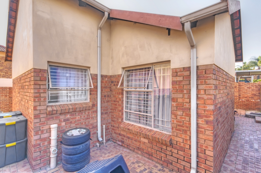3 Bedroom Property for Sale in Kyalami Hills Gauteng