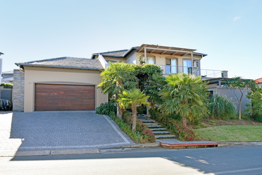 4 Bedroom Property for Sale in Blue Valley Golf Estate Gauteng
