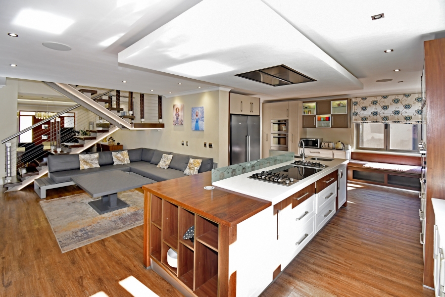 4 Bedroom Property for Sale in Blue Valley Golf Estate Gauteng