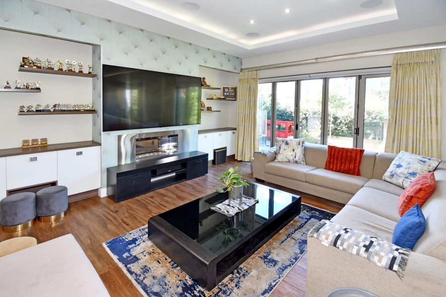 4 Bedroom Property for Sale in Blue Valley Golf Estate Gauteng
