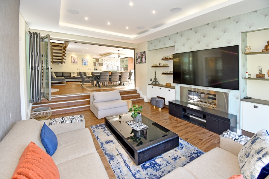 4 Bedroom Property for Sale in Blue Valley Golf Estate Gauteng