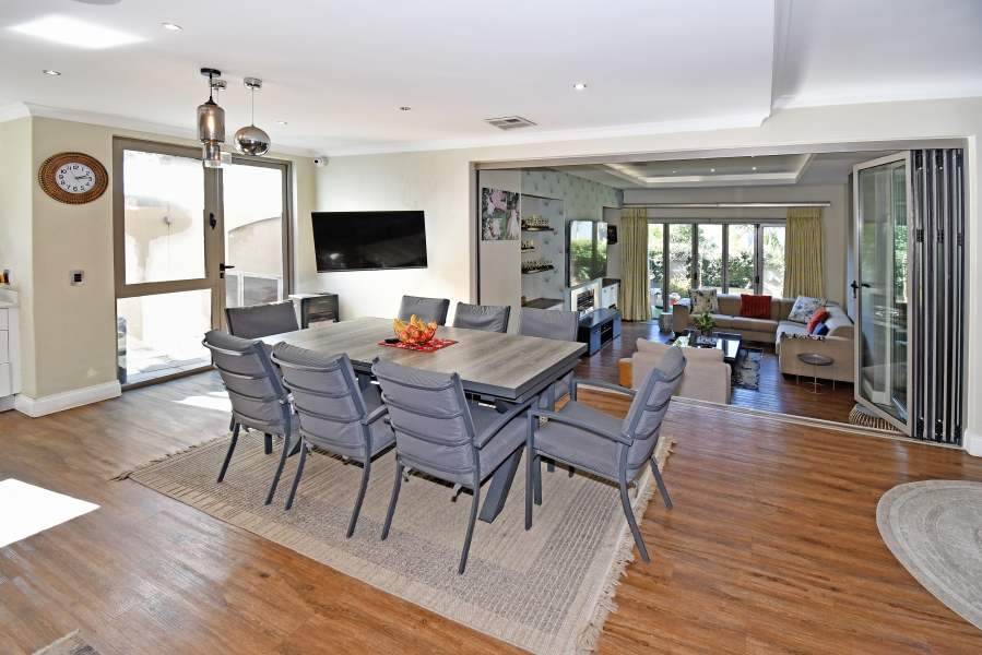 4 Bedroom Property for Sale in Blue Valley Golf Estate Gauteng