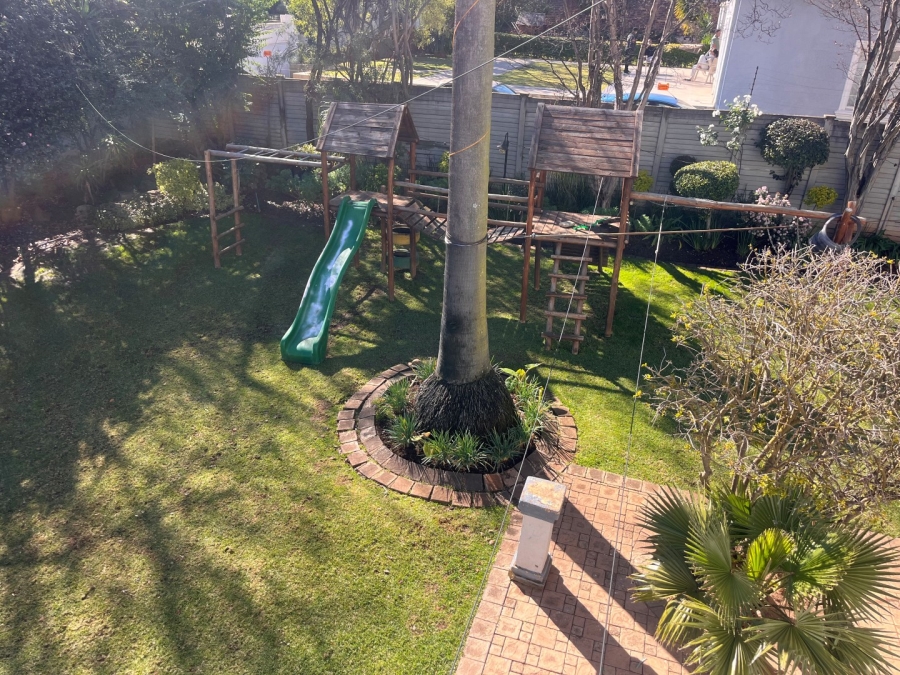 4 Bedroom Property for Sale in Highlands North Gauteng