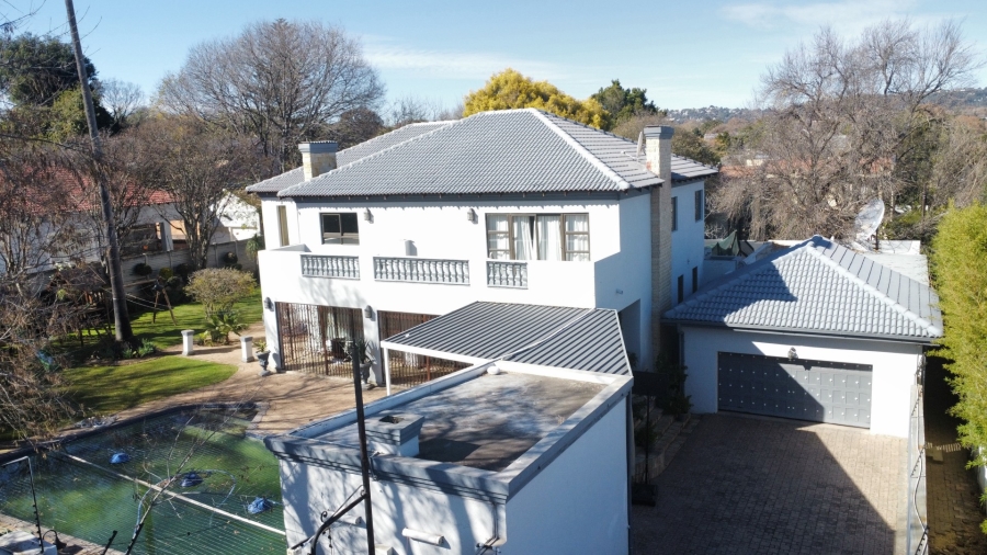 4 Bedroom Property for Sale in Highlands North Gauteng