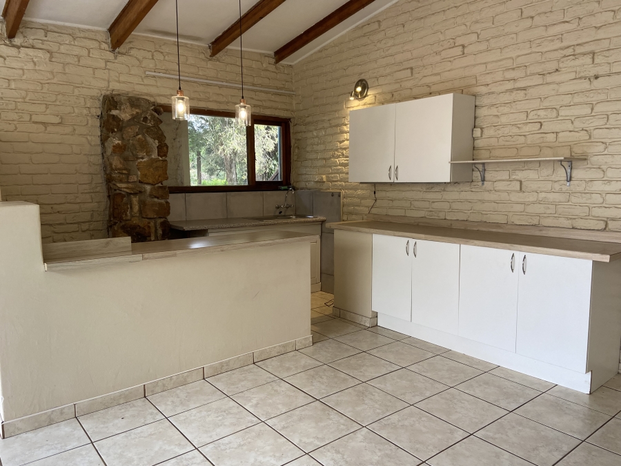 To Let 1 Bedroom Property for Rent in Darrenwood Gauteng