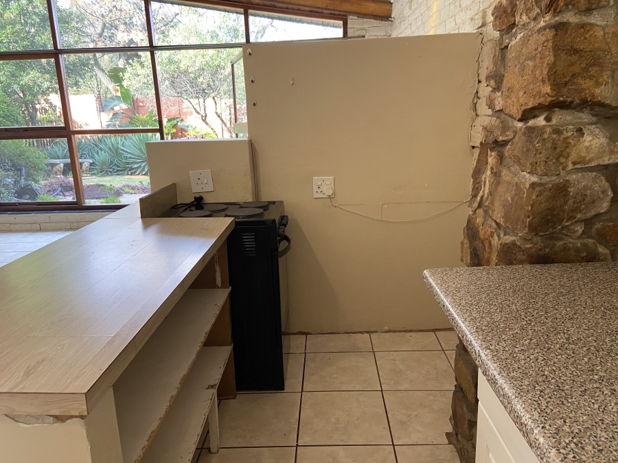To Let 1 Bedroom Property for Rent in Darrenwood Gauteng