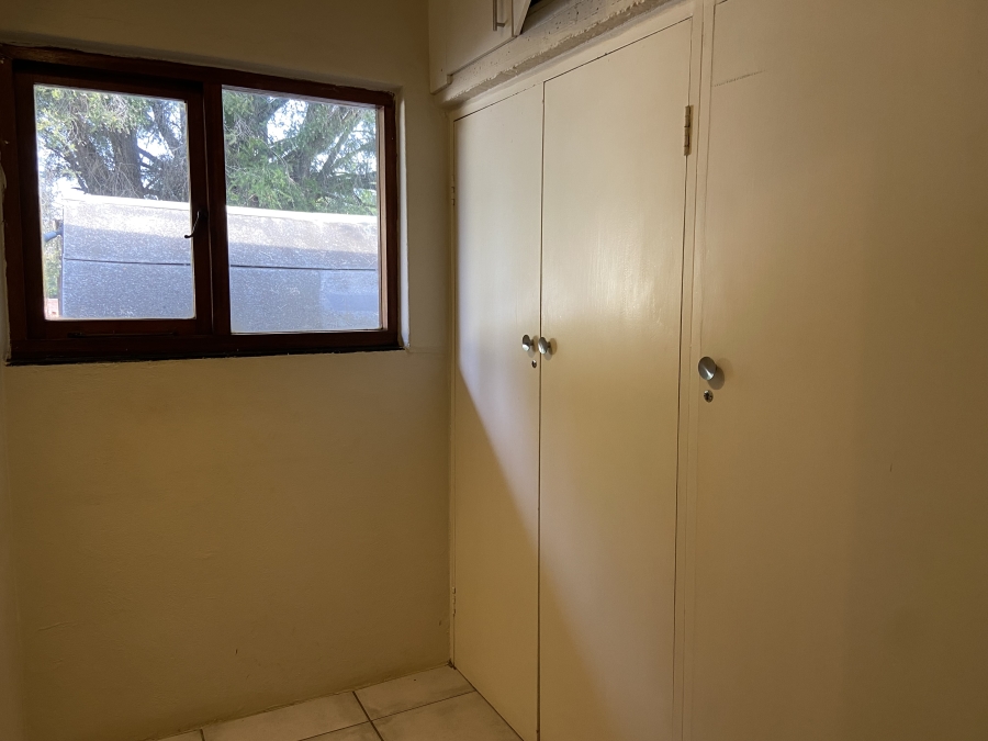 To Let 1 Bedroom Property for Rent in Darrenwood Gauteng
