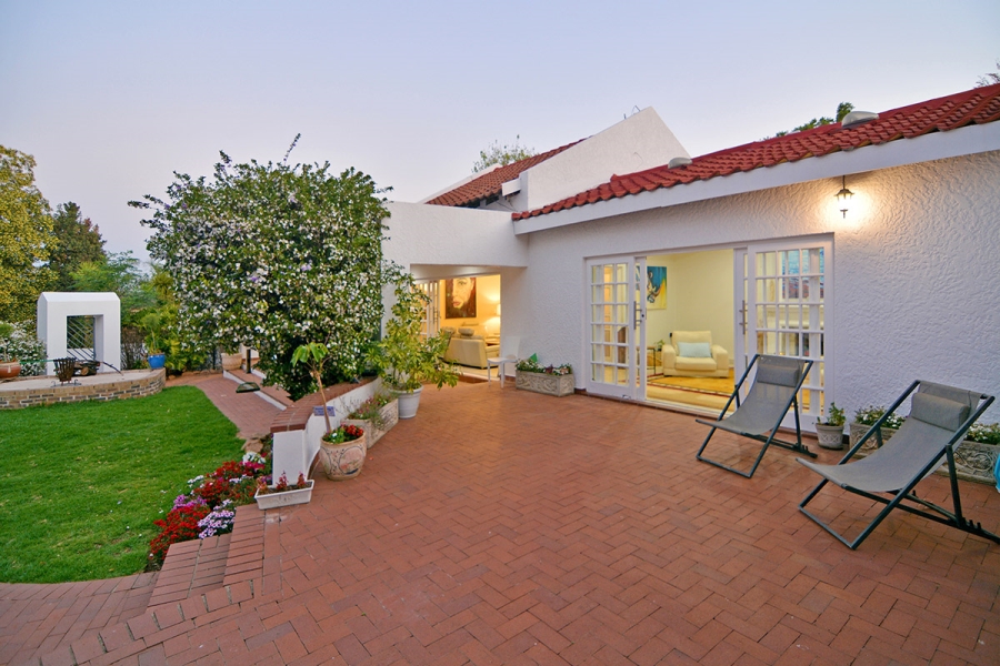 5 Bedroom Property for Sale in Bryanston Gauteng