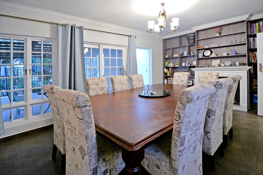 5 Bedroom Property for Sale in Bryanston Gauteng