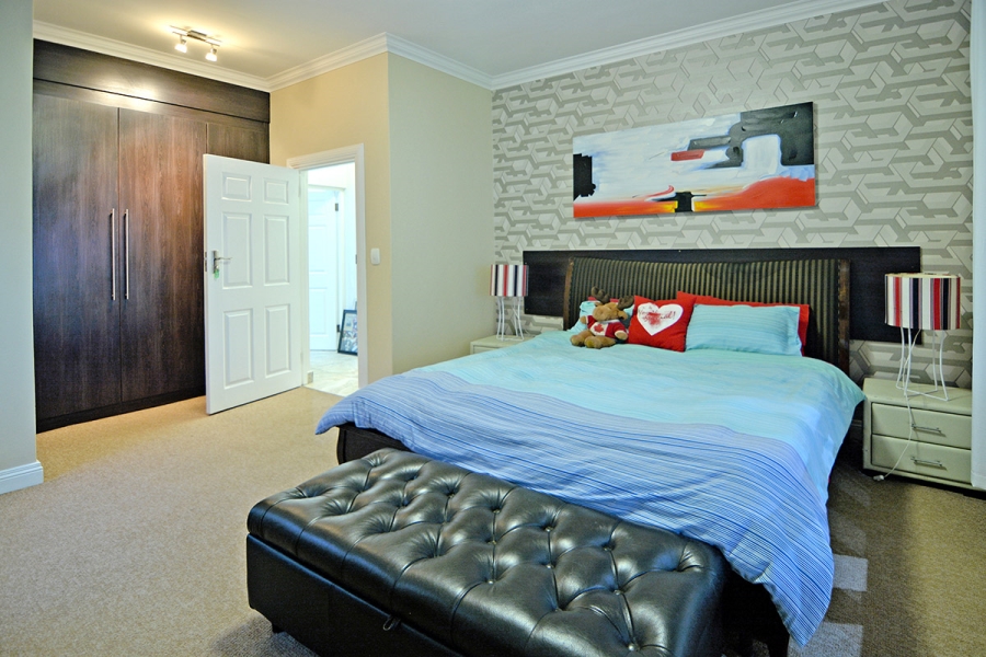 5 Bedroom Property for Sale in Bryanston Gauteng
