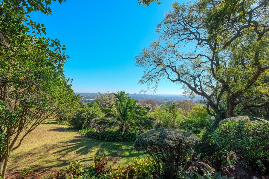 6 Bedroom Property for Sale in Houghton Estate Gauteng