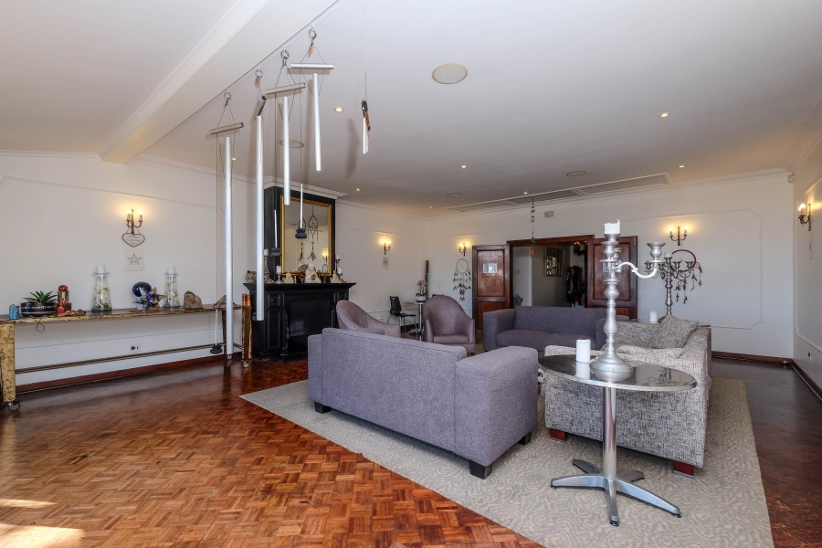 6 Bedroom Property for Sale in Houghton Estate Gauteng