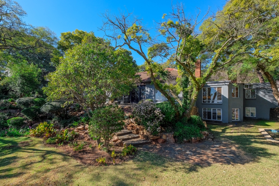 6 Bedroom Property for Sale in Houghton Estate Gauteng
