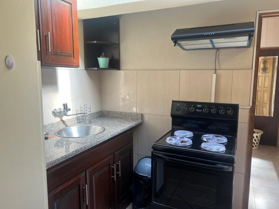 To Let 1 Bedroom Property for Rent in Wendywood Gauteng