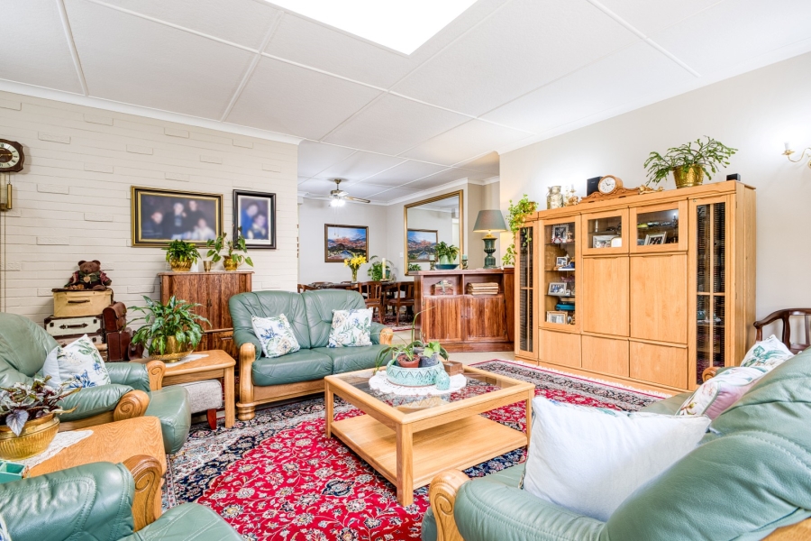 4 Bedroom Property for Sale in Pine Park Gauteng