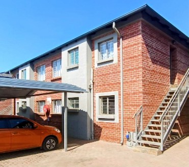 2 Bedroom Property for Sale in Andeon Gauteng