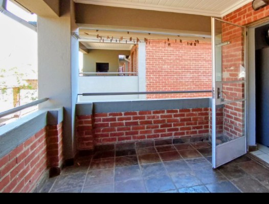 2 Bedroom Property for Sale in Andeon Gauteng