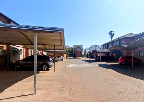 2 Bedroom Property for Sale in Andeon Gauteng