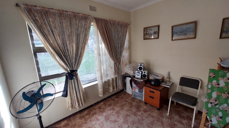 4 Bedroom Property for Sale in Breaunanda Gauteng