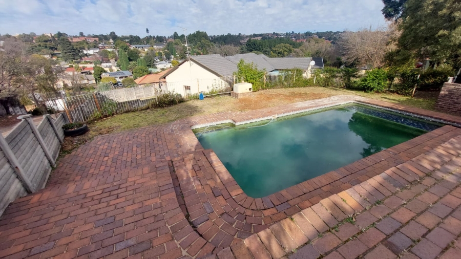 4 Bedroom Property for Sale in Breaunanda Gauteng