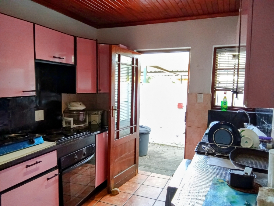2 Bedroom Property for Sale in Weltevreden Park Gauteng