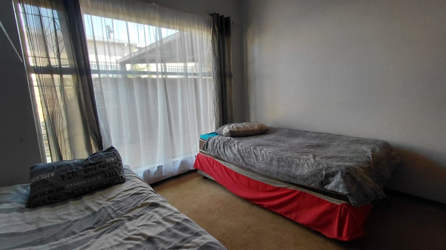 3 Bedroom Property for Sale in Randgate Gauteng