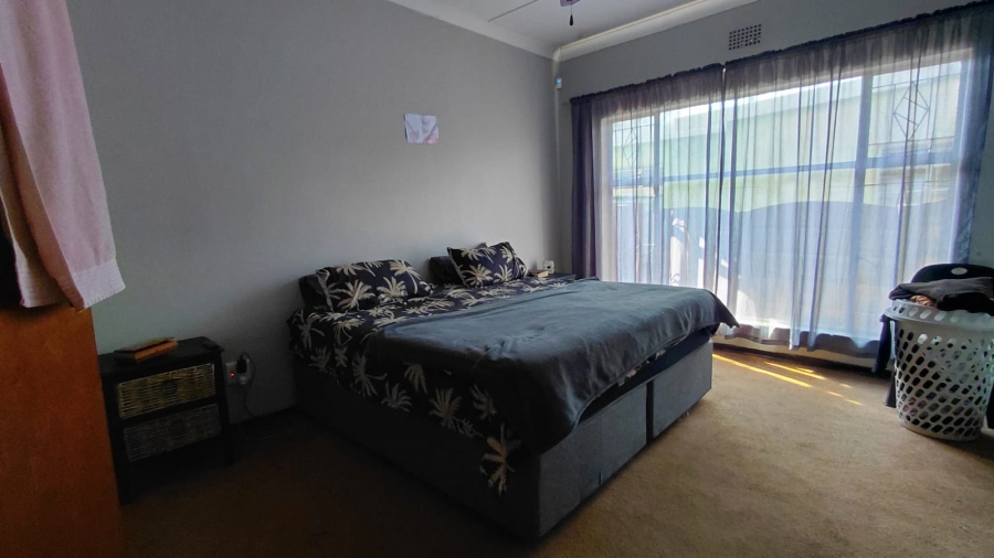 3 Bedroom Property for Sale in Randgate Gauteng