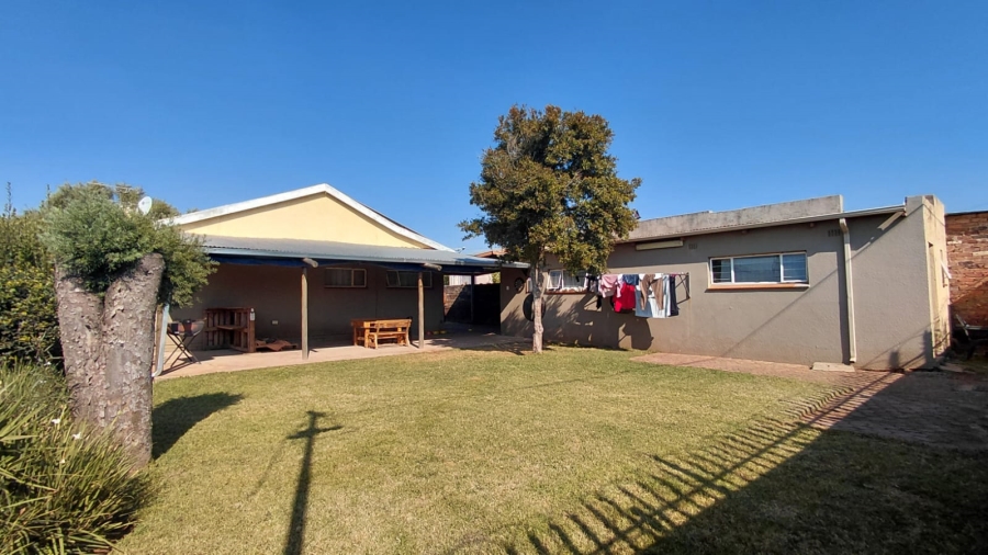 3 Bedroom Property for Sale in Randgate Gauteng