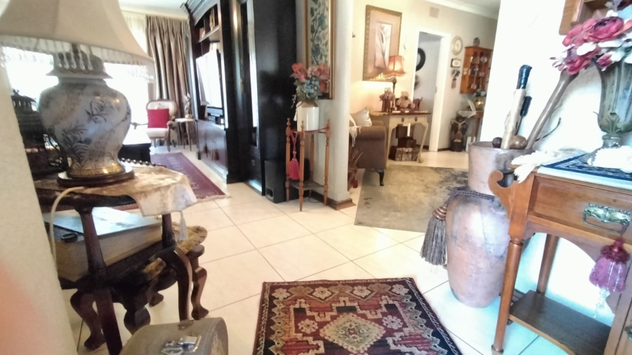 4 Bedroom Property for Sale in Greenhills Gauteng
