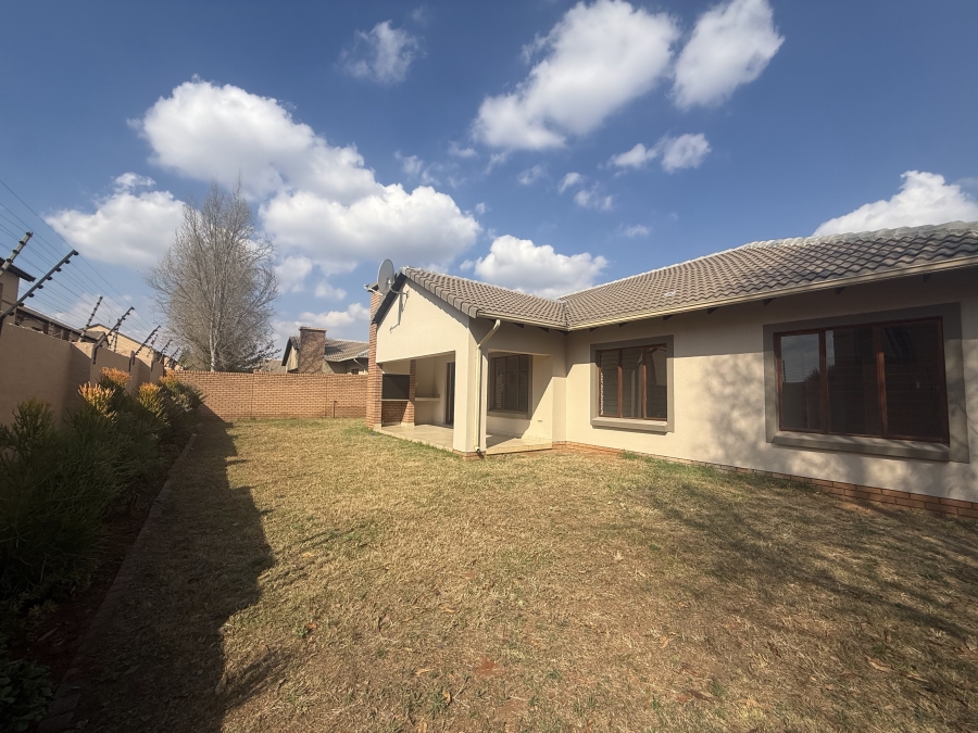 3 Bedroom Property for Sale in Equestria Gauteng