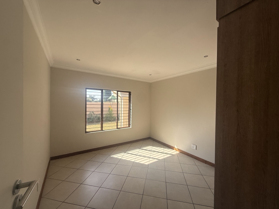 3 Bedroom Property for Sale in Equestria Gauteng